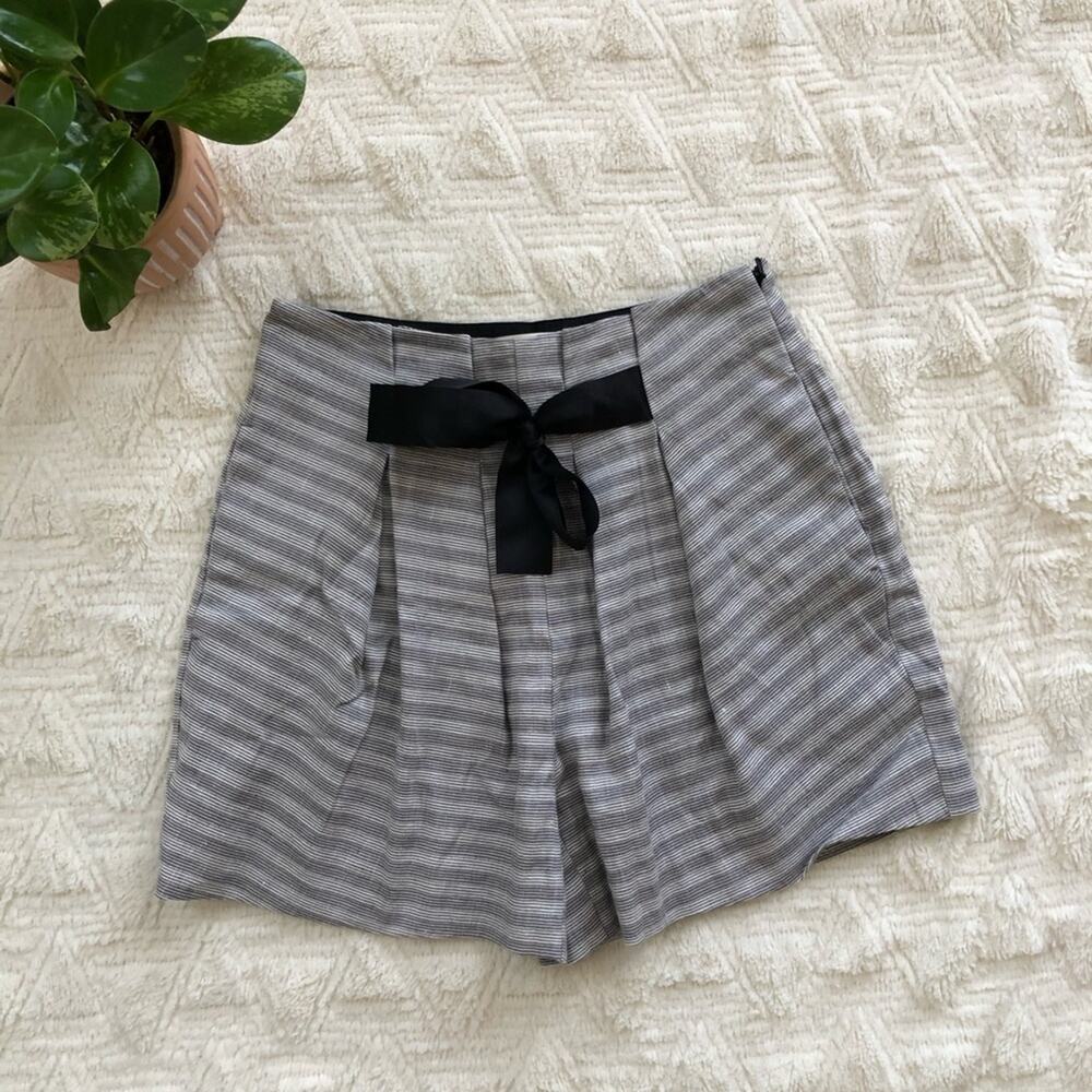 Anthro Elevenses Seastripe Grey Tie-Front Shorts - Picture 2 of 5